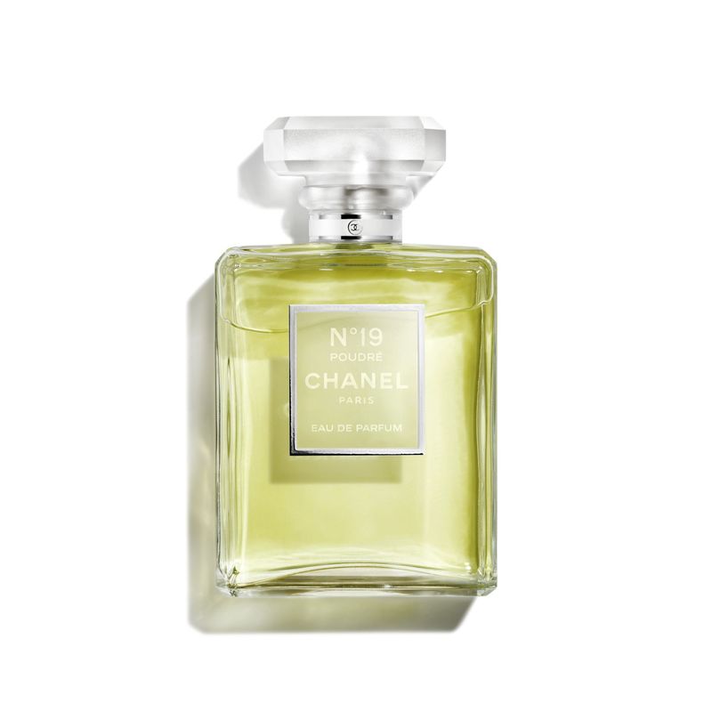 CHANEL N°19 Poudré Eau De Parfum Vaporizzatore