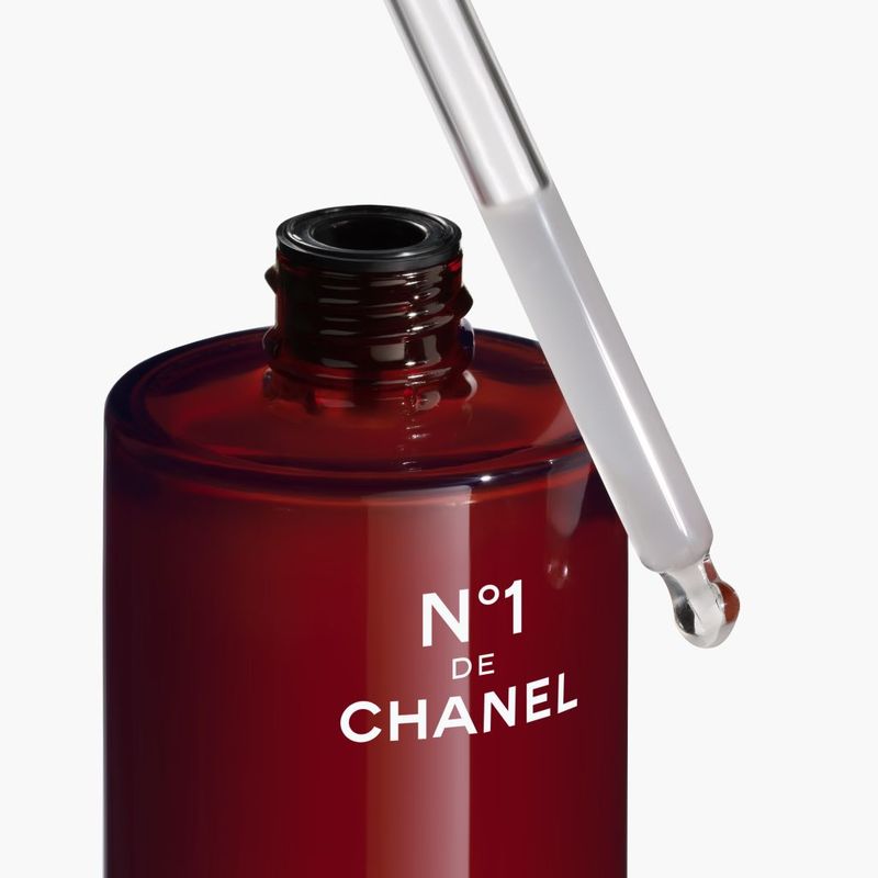 CHANEL N°1 De Chanel Siero Rivitalizzante Prevenire E Correggere I Cinque Segni Del Tempo