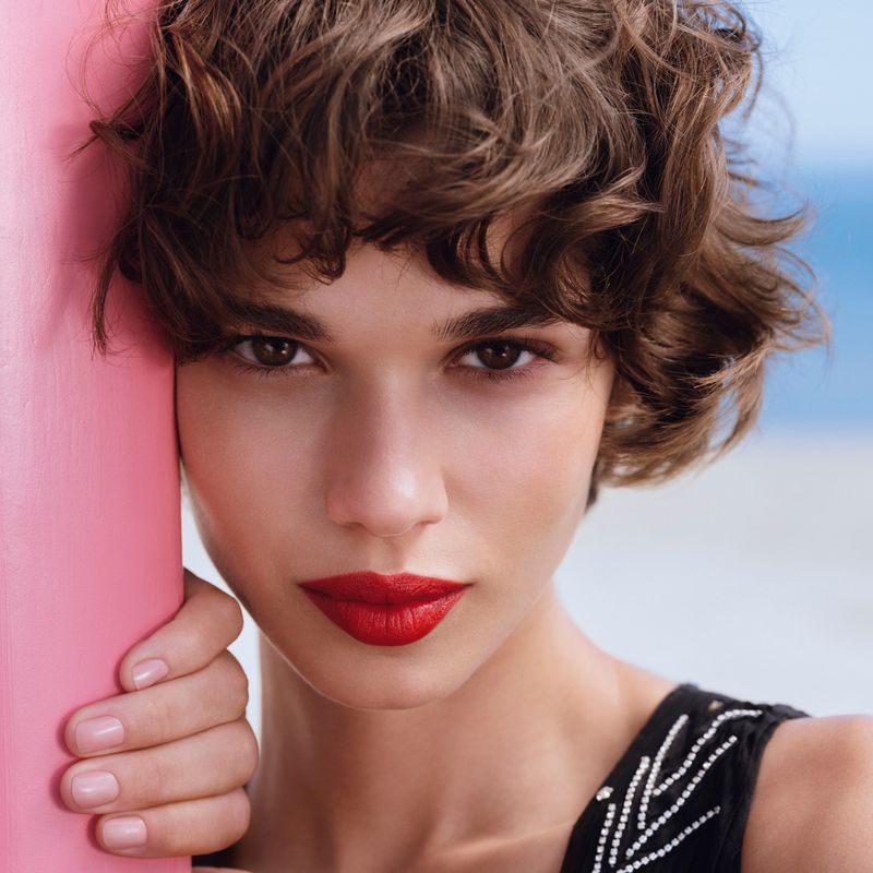 CHANEL Rouge Coco Rossetto Satinato A Lunga Tenuta – Idratante E Levigante