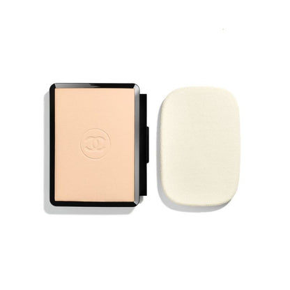 CHANEL Ultra Le Teint Ricarica Fondotinta Compatto Ad Alta Perfezione. Lunga Tenuta. Massimo Confort