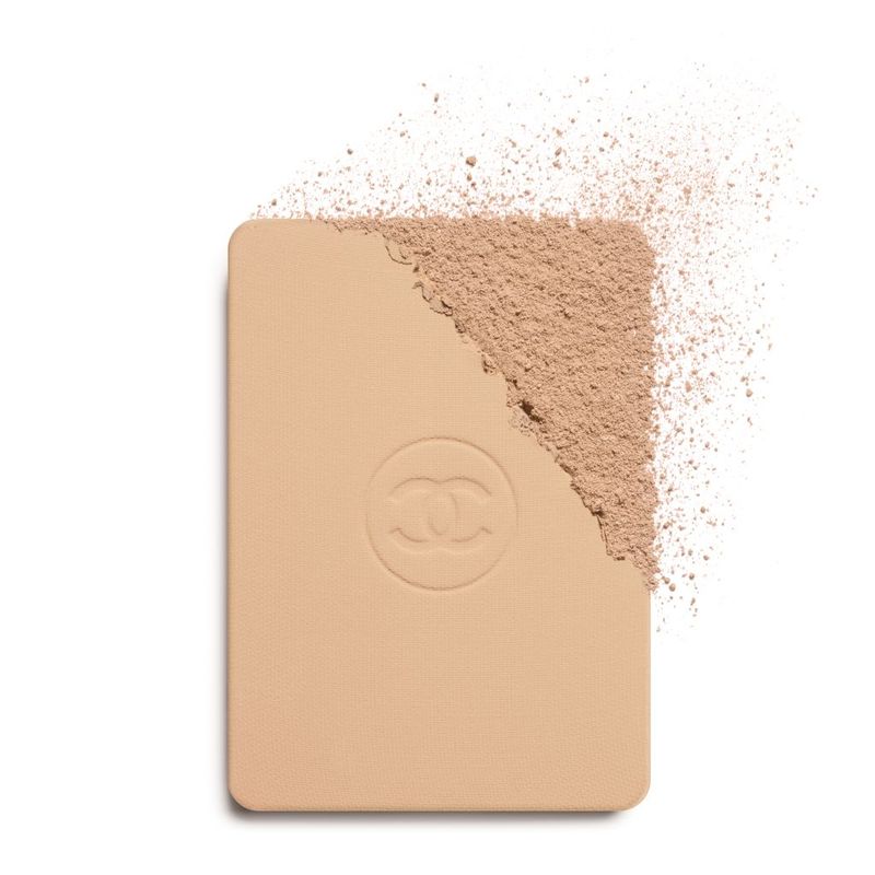 CHANEL Ultra Le Teint Ricarica Fondotinta Compatto Ad Alta Perfezione. Lunga Tenuta. Massimo Confort