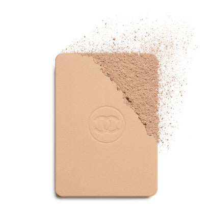 CHANEL Ultra Le Teint Ricarica Fondotinta Compatto Ad Alta Perfezione. Lunga Tenuta. Massimo Confort
