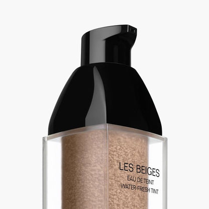 CHANEL Les Beige Eau De Teint Eau De Teint Fresca Alle Microsfere Di Pigmenti. Effetto Pelle Nuda. Risultato Radioso E Naturale