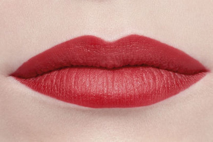 CHANEL Rouge Allure Velvet Il Rossetto Vellutato Luminoso