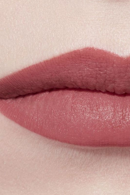 CHANEL Rouge Allure Velvet Il Rossetto Vellutato Luminoso