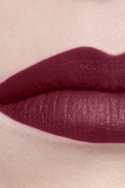 CHANEL Rouge Allure Velvet Il Rossetto Vellutato Luminoso