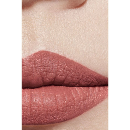 CHANEL Rouge Allure Velvet Il Rossetto Vellutato Luminoso