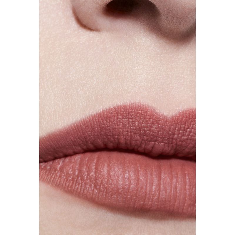 CHANEL Rouge Allure Velvet Il Rossetto Vellutato Luminoso