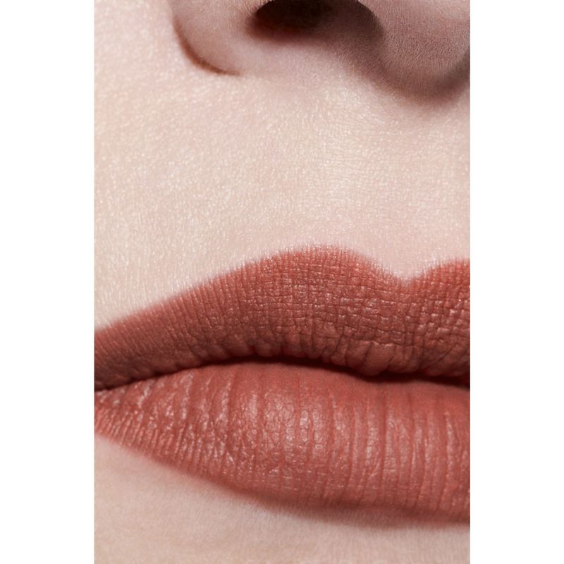 CHANEL Rouge Allure Velvet Il Rossetto Vellutato Luminoso