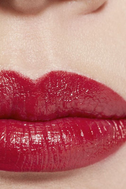 CHANEL Rouge Allure L'extrait Il Rossetto Ad Alta Intensità Estratto Di Luce E Trattamento Ricaricabile