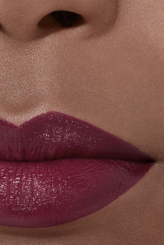 CHANEL Rouge Allure L'extrait Il Rossetto Ad Alta Intensità Estratto Di Luce E Trattamento Ricaricabile