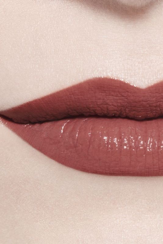 CHANEL Rouge Allure Laque Il Rossetto Fluido Brillante Tenuta Estrema