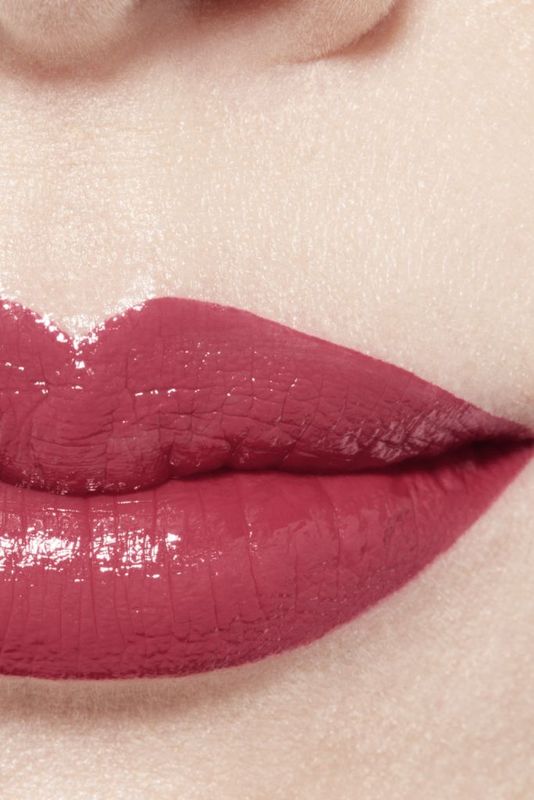 CHANEL Rouge Allure Laque Il Rossetto Fluido Brillante Tenuta Estrema