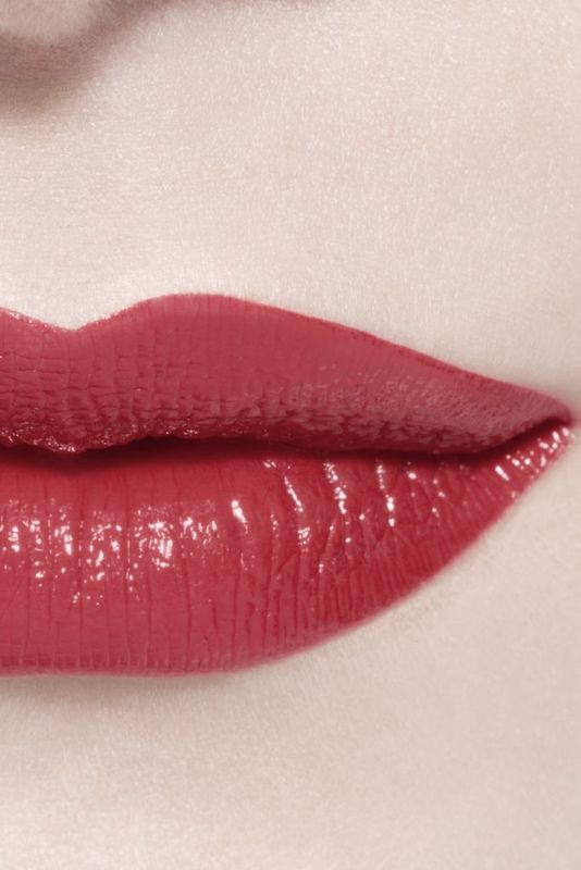 CHANEL Rouge Allure Laque Il Rossetto Fluido Brillante Tenuta Estrema