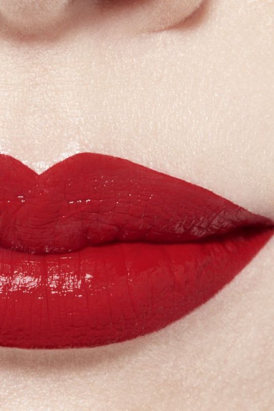 CHANEL Rouge Allure Laque Il Rossetto Fluido Brillante Tenuta Estrema