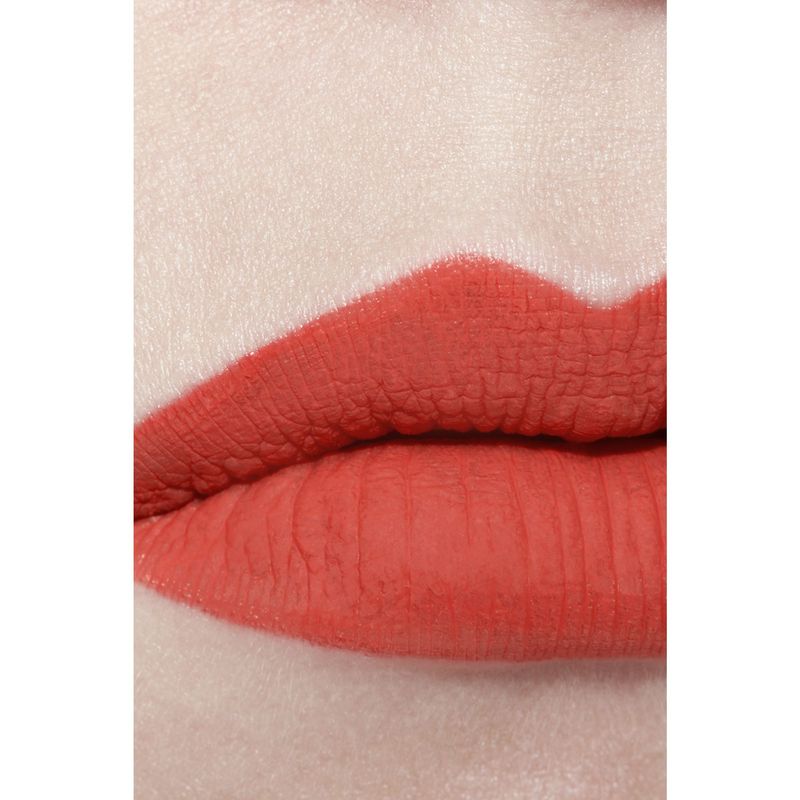 CHANEL ROUGE ALLURE LIQUID VELVET IL ROSSETTO FLUIDO OPACO INTENSO ULTRA-TENUTA