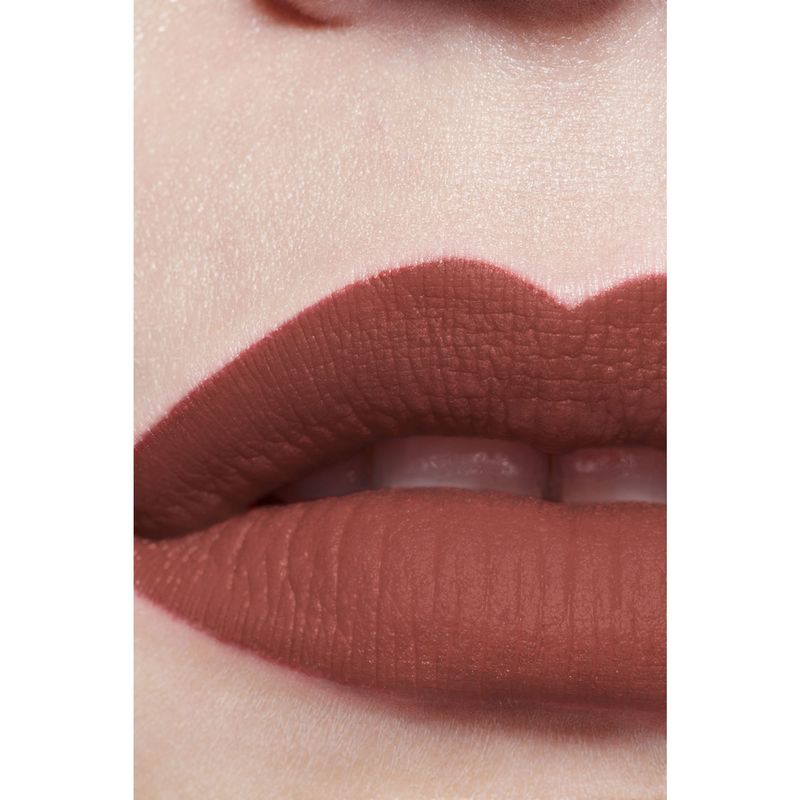 CHANEL ROUGE ALLURE LIQUID VELVET IL ROSSETTO FLUIDO OPACO INTENSO ULTRA-TENUTA
