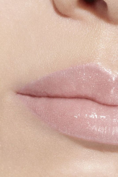 CHANEL Rouge Coco Baume Balsamo Idratante Colorato, Dall’Intensità Su Misura, Per Labbra Più Belle Giorno Dopo Giorno