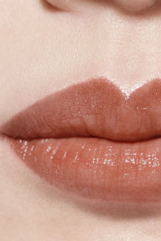 CHANEL Rouge Coco Baume Balsamo Idratante Colorato, Dall’Intensità Su Misura, Per Labbra Più Belle Giorno Dopo Giorno