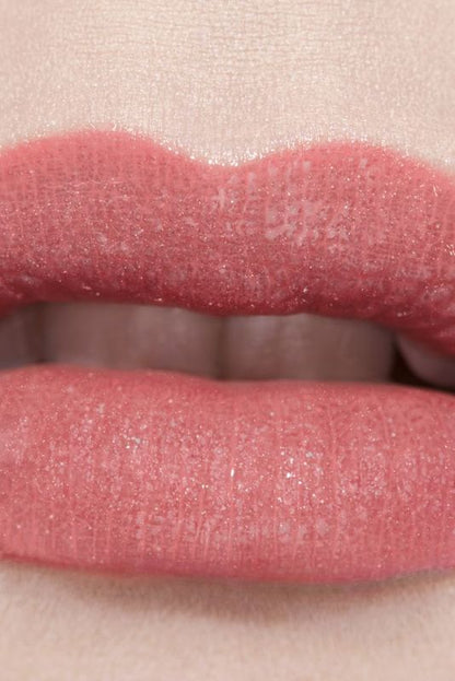 CHANEL Rouge Coco Baume Balsamo Idratante Colorato, Dall’Intensità Su Misura, Per Labbra Più Belle Giorno Dopo Giorno