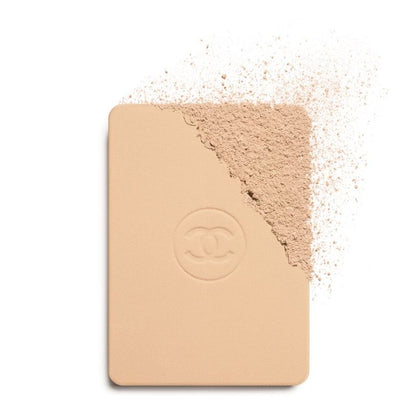 CHANEL Ultra Le Teint Fondotinta Compatto Ad Alta Perfezione. Lunga Tenuta. Massimo Confort