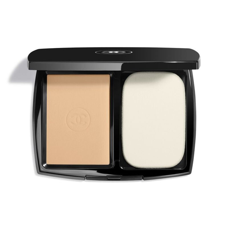 CHANEL Ultra Le Teint Fondotinta Compatto Ad Alta Perfezione. Lunga Tenuta. Massimo Confort