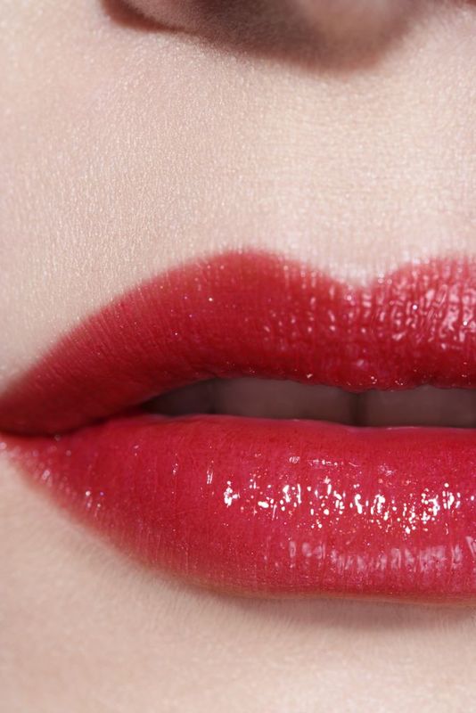 CHANEL Rouge Coco Flash Colore, Brillantezza E Intensità In Un Flash