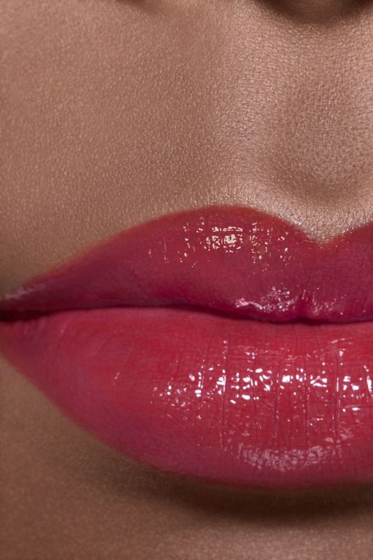 CHANEL Rouge Coco Flash Colore, Brillantezza E Intensità In Un Flash