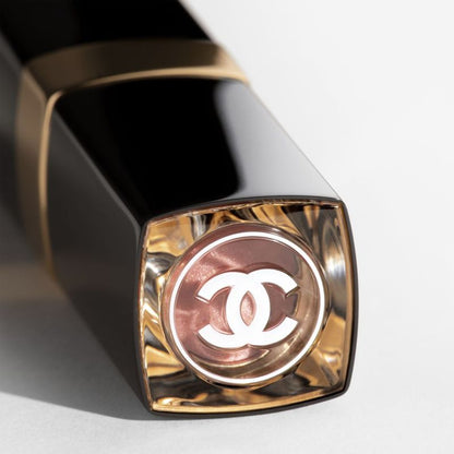 CHANEL Rouge Coco Flash Colore, Brillantezza E Intensità In Un Flash