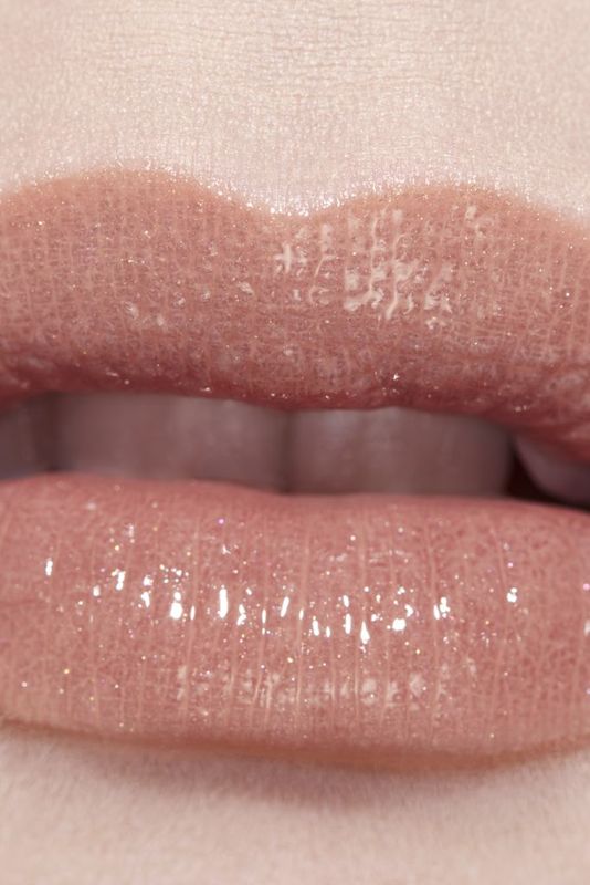 CHANEL Rouge Coco Flash Colore, Brillantezza E Intensità In Un Flash