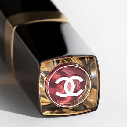 CHANEL Rouge Coco Flash Colore, Brillantezza E Intensità In Un Flash