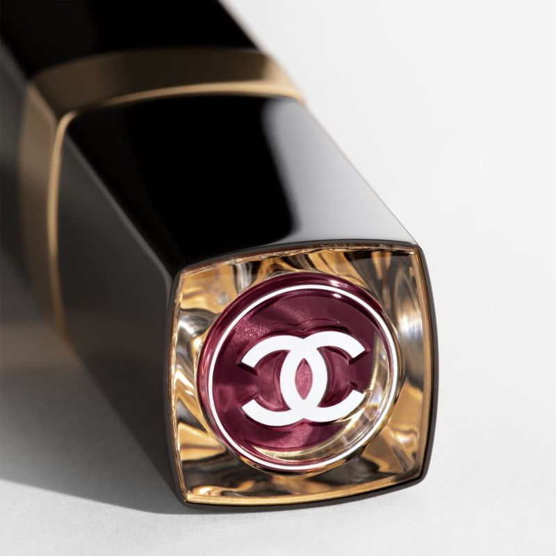 CHANEL Rouge Coco Flash Colore, Brillantezza E Intensità In Un Flash
