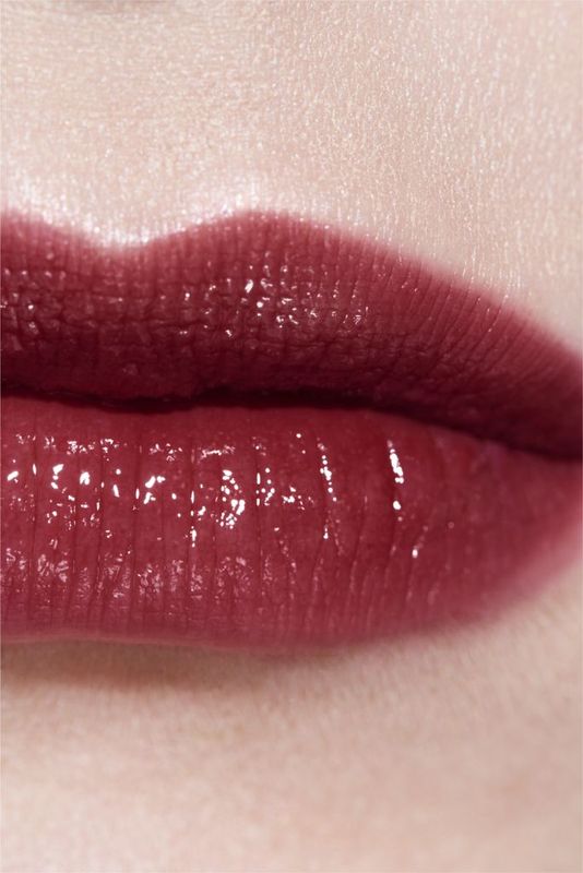CHANEL Rouge Coco Flash Colore, Brillantezza E Intensità In Un Flash