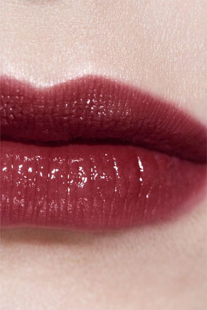 CHANEL Rouge Coco Flash Colore, Brillantezza E Intensità In Un Flash