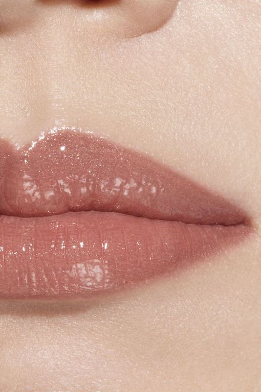 CHANEL Rouge Coco Flash Colore, Brillantezza E Intensità In Un Flash