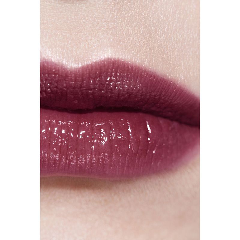 CHANEL ROUGE COCO FLASH COLORE, BRILLANTEZZA E INTENSITÀ IN UN FLASH EDIZIONE LIMITATA