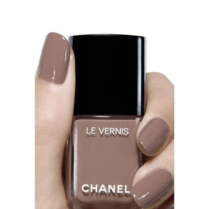 CHANEL Le Vernis Colore E Brillantezza Lunga Tenuta