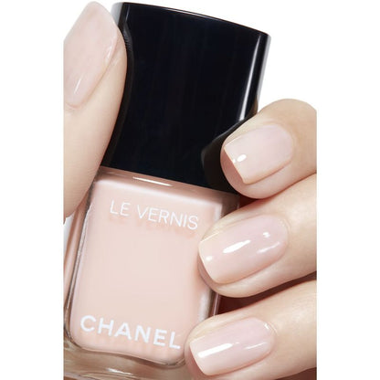 CHANEL Le Vernis Colore E Brillantezza Lunga Tenuta