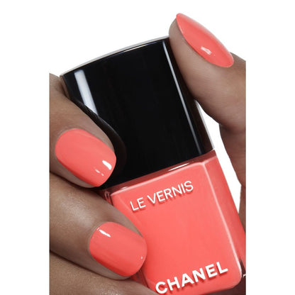 CHANEL Le Vernis Colore E Brillantezza Lunga Tenuta