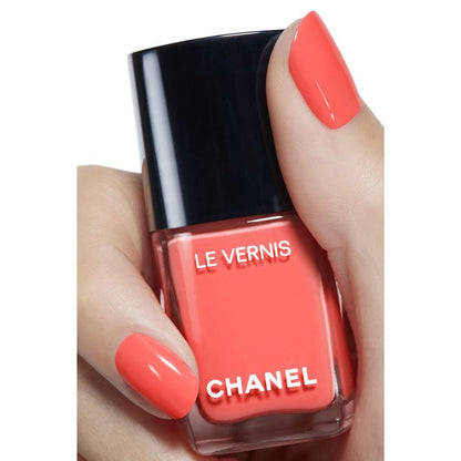 CHANEL Le Vernis Colore E Brillantezza Lunga Tenuta