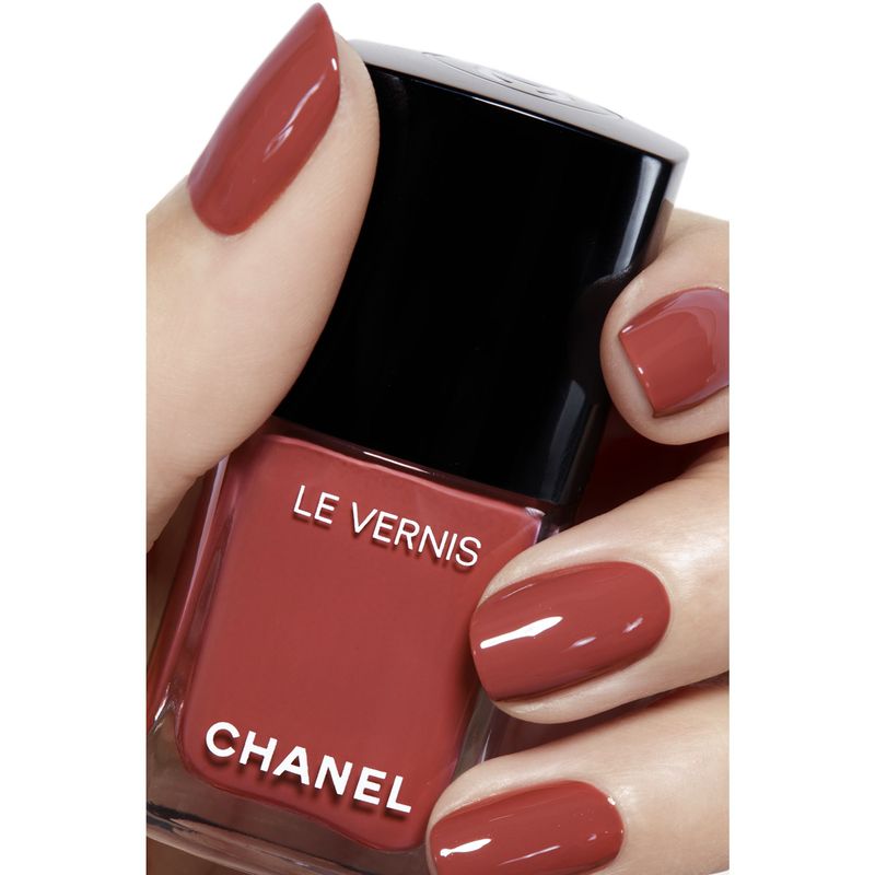 CHANEL Le Vernis Colore E Brillantezza Lunga Tenuta
