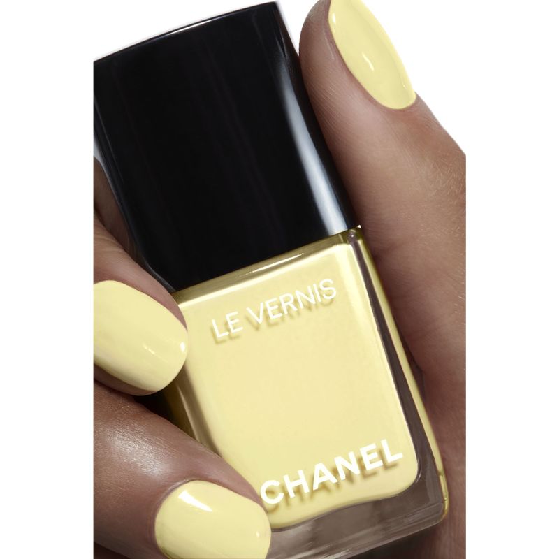 CHANEL Le Vernis Colore E Brillantezza Lunga Tenuta