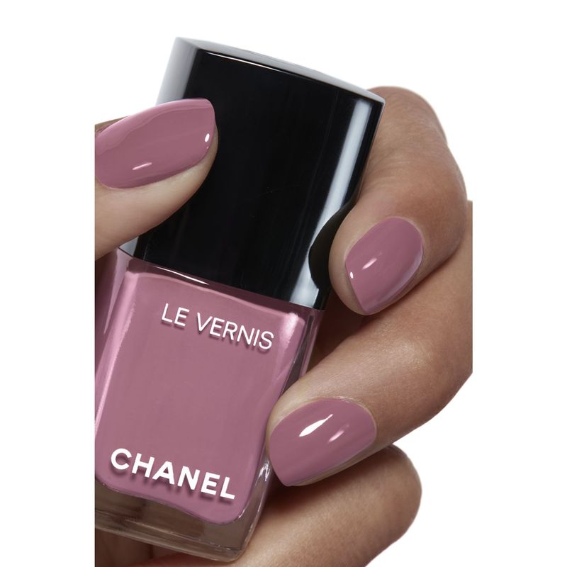 CHANEL Le Vernis Colore E Brillantezza Lunga Tenuta