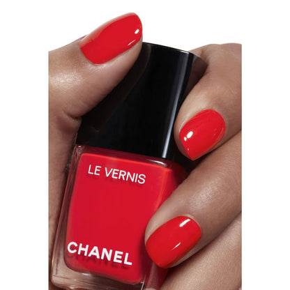 CHANEL Le Vernis Colore E Brillantezza Lunga Tenuta