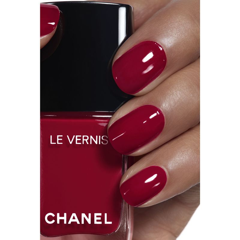 CHANEL Le Vernis Colore E Brillantezza Lunga Tenuta