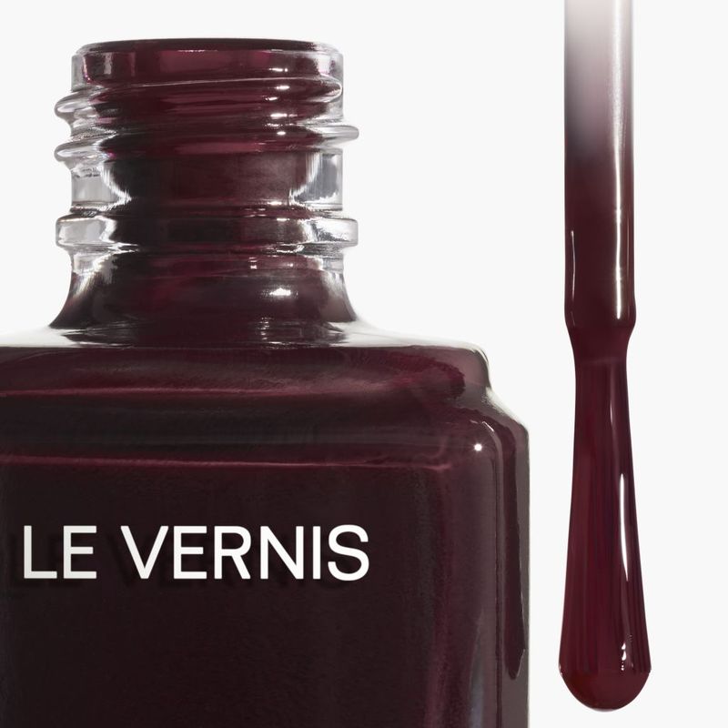 CHANEL Le Vernis Colore E Brillantezza Lunga Tenuta