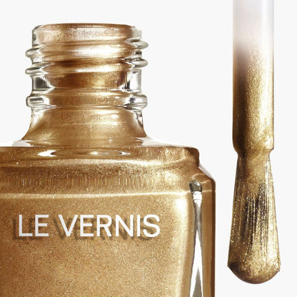 CHANEL Le Vernis Colore E Brillantezza Lunga Tenuta
