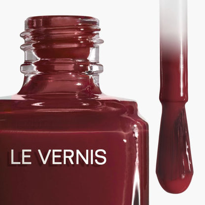 CHANEL Le Vernis Colore E Brillantezza Lunga Tenuta