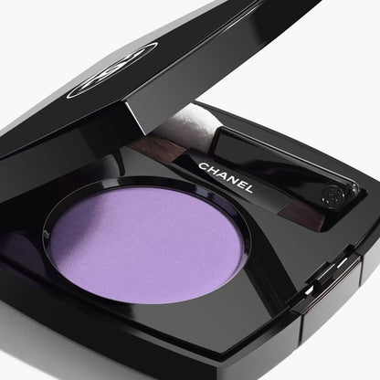 CHANEL OMBRE ESSENTIELLE OMBRETTO MULTIUSO A LUNGA TENUTA