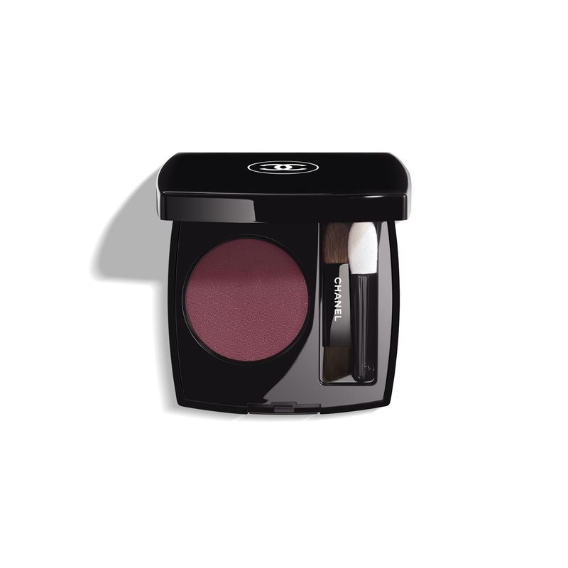 CHANEL OMBRE ESSENTIELLE OMBRETTO MULTIUSO A LUNGA TENUTA